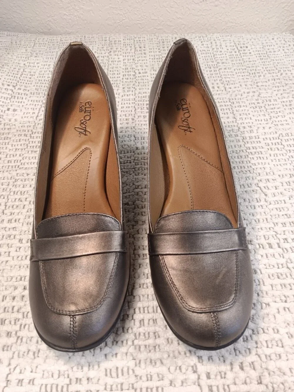 Eurosoft by Sofft 'Randi' Women's Leather Bronze Metallic Pumps sz 8 Medium